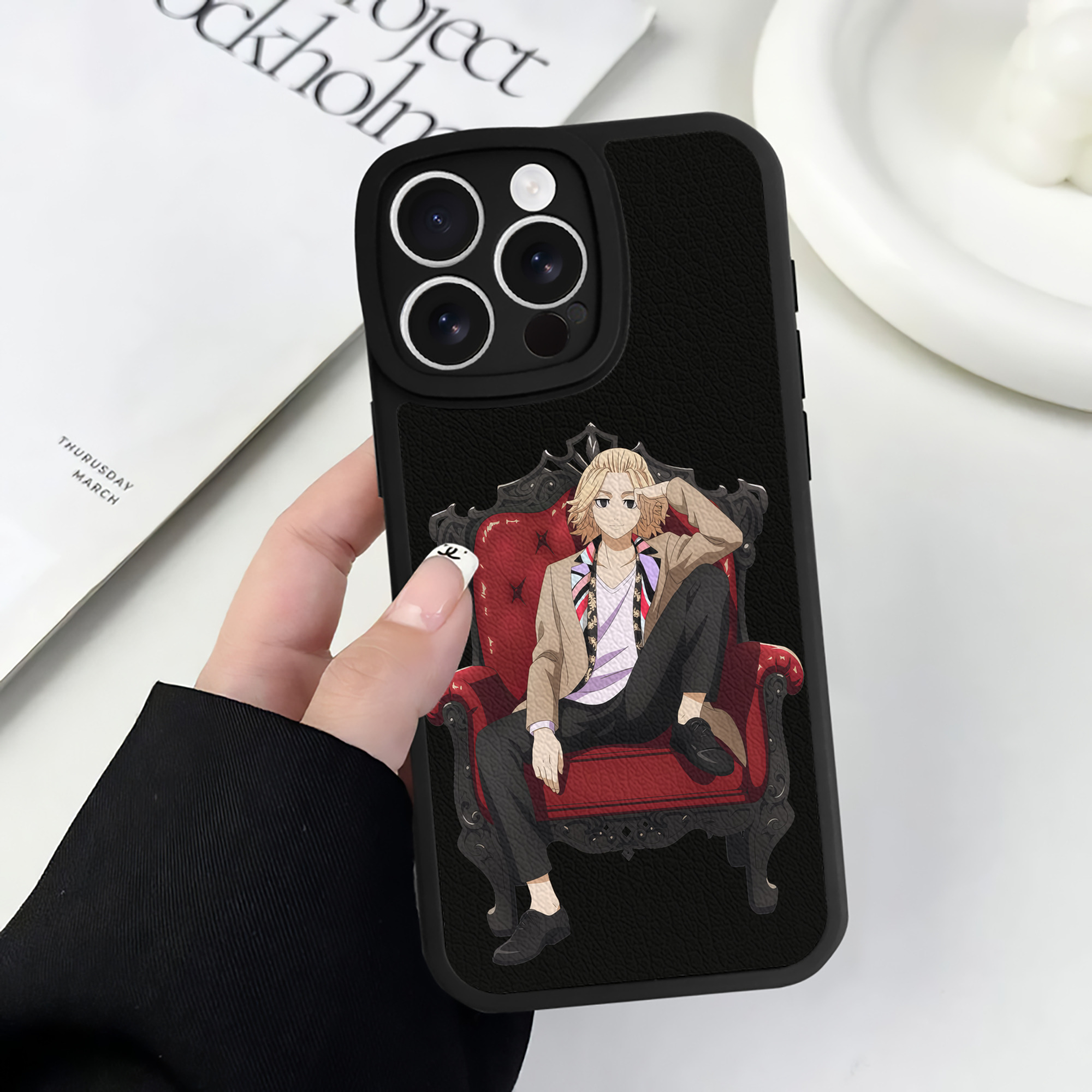 （画像用） 東京リベンジャーズ Tokyo Revengers 【iPhone 16シリーズ対応】シリコンスマホケース（レザー調） 材質：シリコン